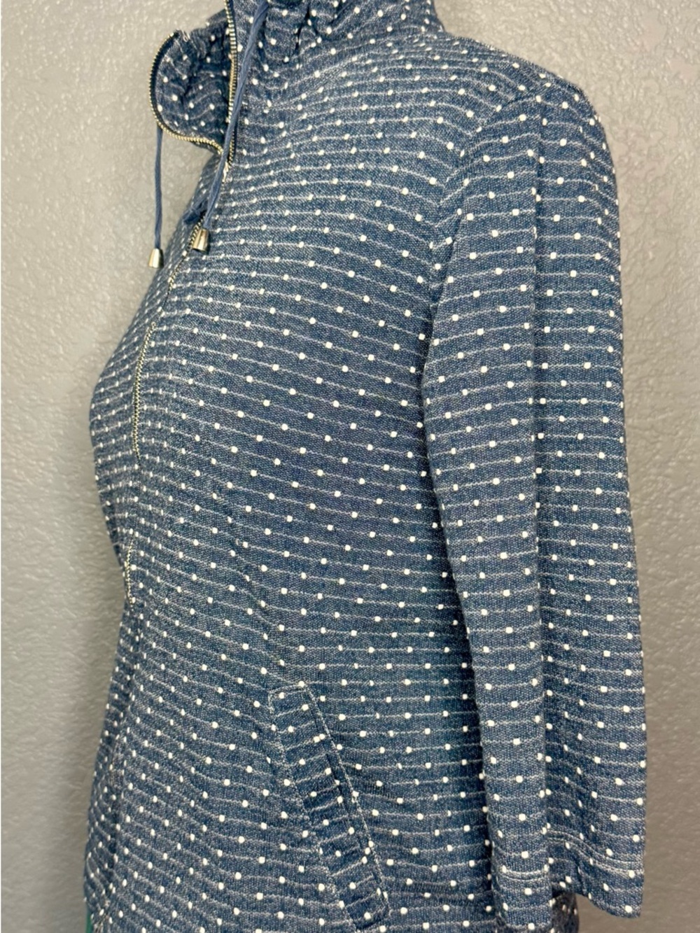 Chico’s Zip Up Jacket Women’s M Blue Polka Dot Lightweight Casual Layer - Picture 3 of 11